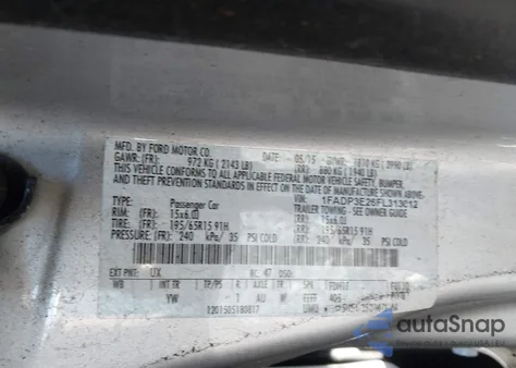 2015 Ford Focus S из США, поврежденный, VIN 1FADP3E26FL313012